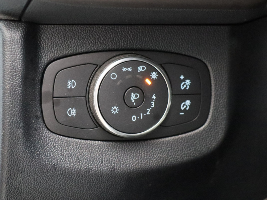 Ford Transit Courier - Nutzfahrzeug - Weiss - Gebrauchtwagen - Bild 14