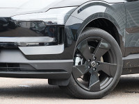 Volvo EX30 Plus Black Edition P5 Long - SUV/Off-road - Schwarz - Gebrauchtwagen - Bild 5