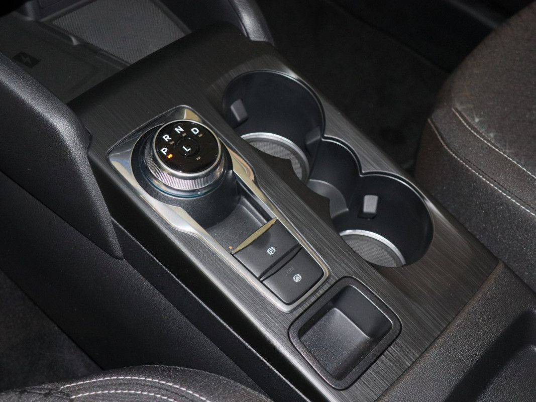 Ford Kuga - SUV/Off-road - Grün - Neuwagen - Bild 10