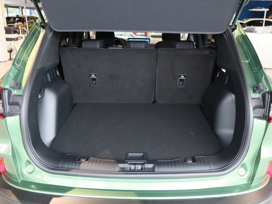 Ford Kuga - SUV/Off-road - Grün - Neuwagen - Bild 11