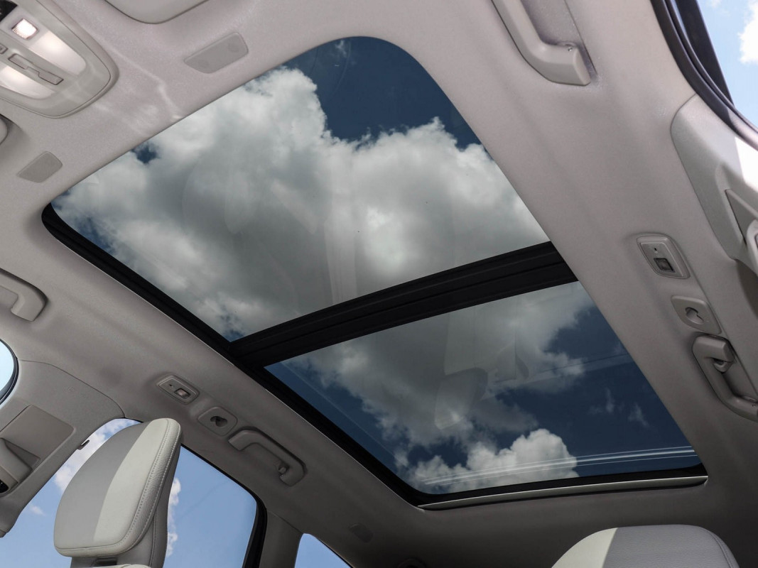 Volvo XC60 Inscription Plug-In Hybrid AWD - SUV/Off-road - Blau - Gebrauchtwagen - Bild 11