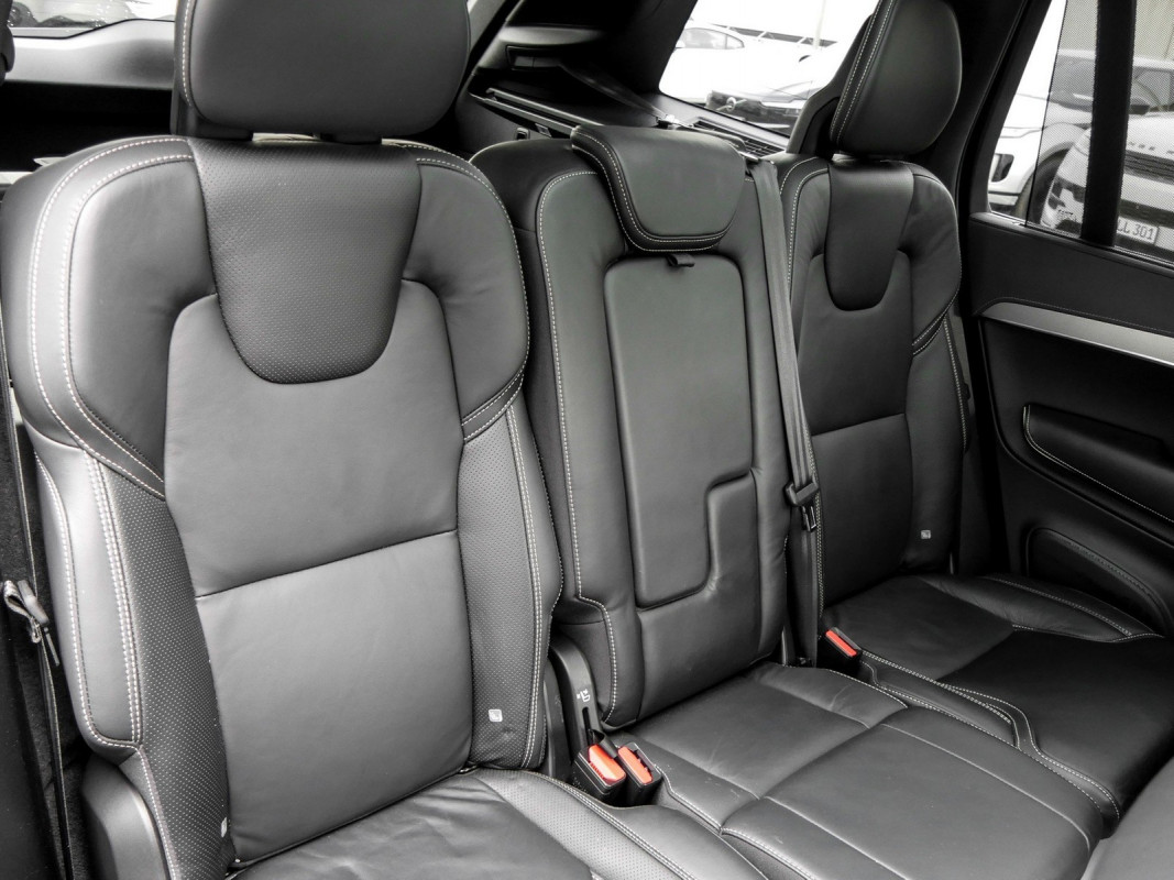 Volvo XC90 - SUV/Off-road - Blau - Gebrauchtwagen - Bild 4