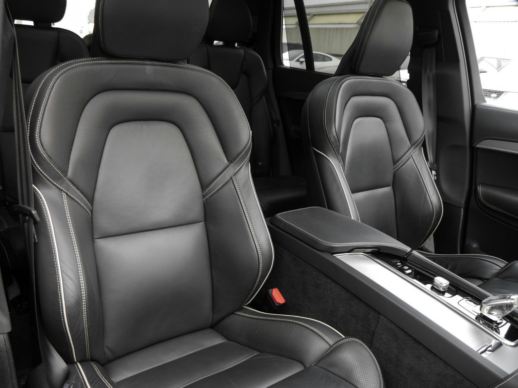 Volvo XC90 - SUV/Off-road - Blau - Gebrauchtwagen - Bild 6