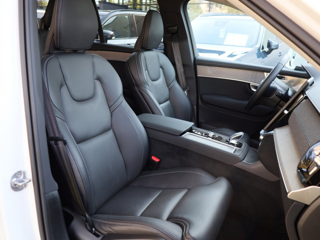 Volvo XC90 T8 AWD - SUV/Off-road - Weiss - Gebrauchtwagen - Bild 6