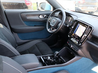 Volvo XC40 T4 - SUV/Off-road - Blau - Gebrauchtwagen - Bild 3