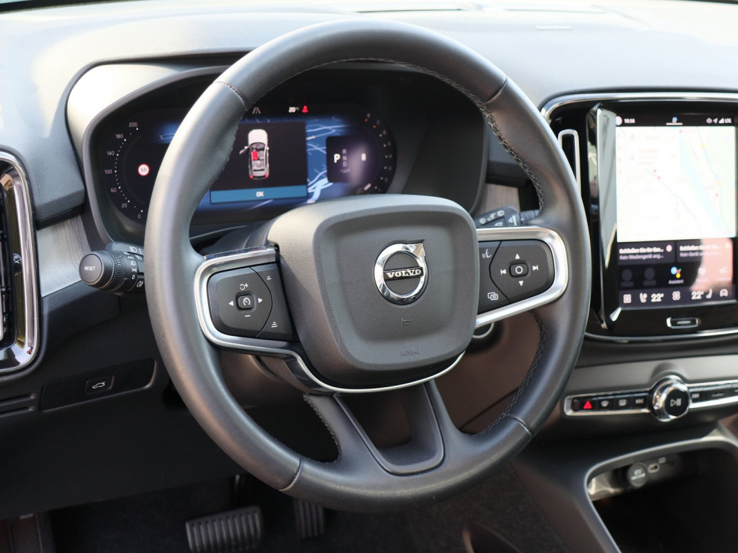 Volvo XC40 B4 - SUV/Off-road - Blau - Gebrauchtwagen - Bild 7