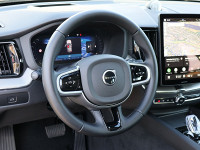 Volvo XC60 B5 AWD - SUV/Off-road - Schwarz - Gebrauchtwagen - Bild 9