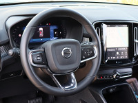 Volvo XC40 B3 - SUV/Off-road - Blau - Gebrauchtwagen - Bild 9