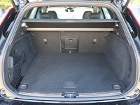 Volvo XC60 B5 AWD - SUV/Off-road - Schwarz - Gebrauchtwagen - Bild 10
