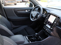 Volvo XC40 Twin Motor - SUV/Off-road - Blau - Gebrauchtwagen - Bild 3