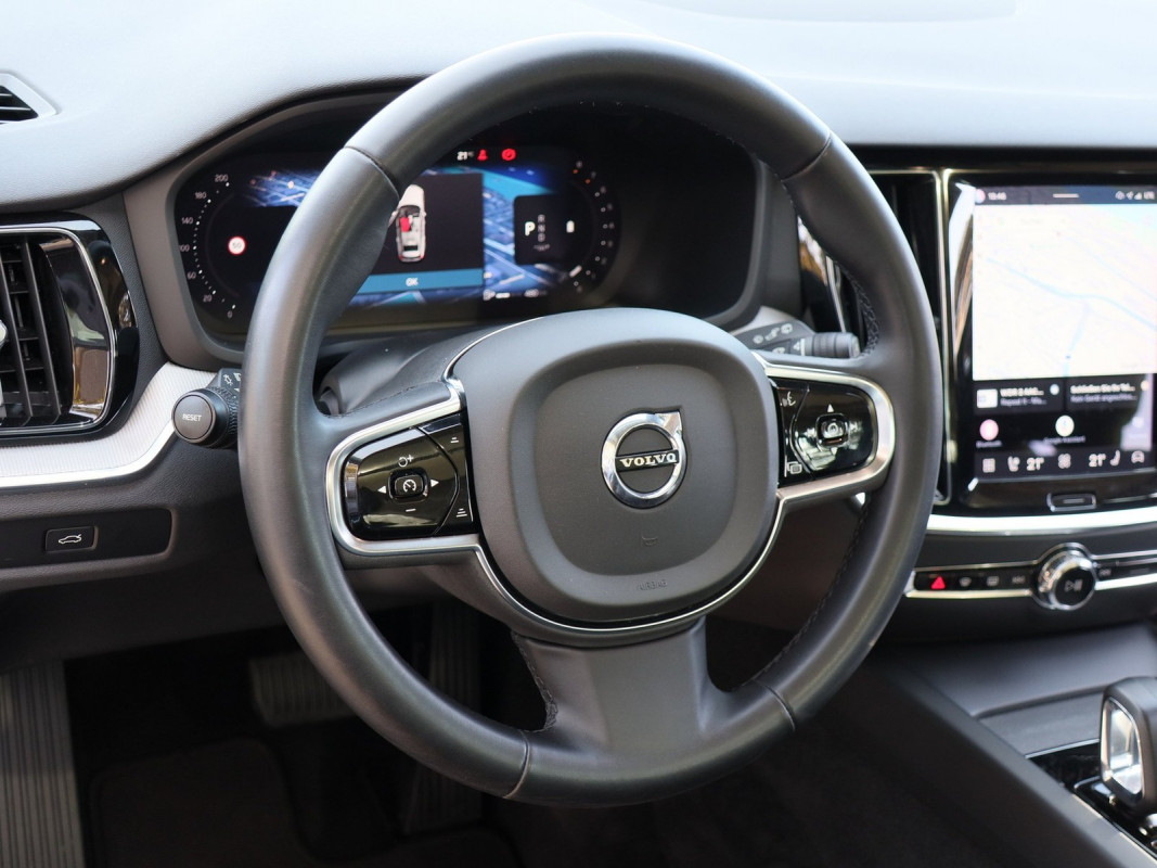 Volvo V60 B4 Benzin - Kombi - Grau - Gebrauchtwagen - Bild 9
