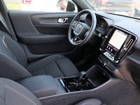 Volvo XC40 Single Motor Extended Range - SUV/Off-road - Grün - Gebrauchtwagen - Bild 3