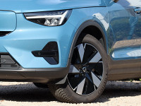Volvo XC40 Twin Motor - SUV/Off-road - Blau - Gebrauchtwagen - Bild 5