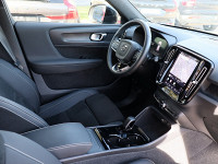 Volvo XC40 Twin Motor - SUV/Off-road - Schwarz - Gebrauchtwagen - Bild 3