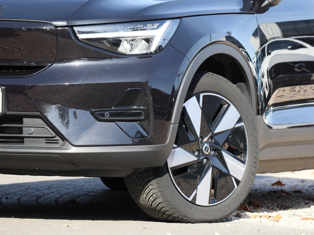 Volvo XC40 Twin Motor - SUV/Off-road - Schwarz - Gebrauchtwagen - Bild 5