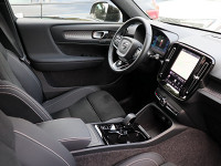 Volvo XC40 B3 - SUV/Off-road - Schwarz - Gebrauchtwagen - Bild 3
