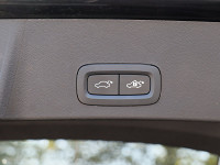 Volvo XC40 Twin Motor - SUV/Off-road - Schwarz - Gebrauchtwagen - Bild 16