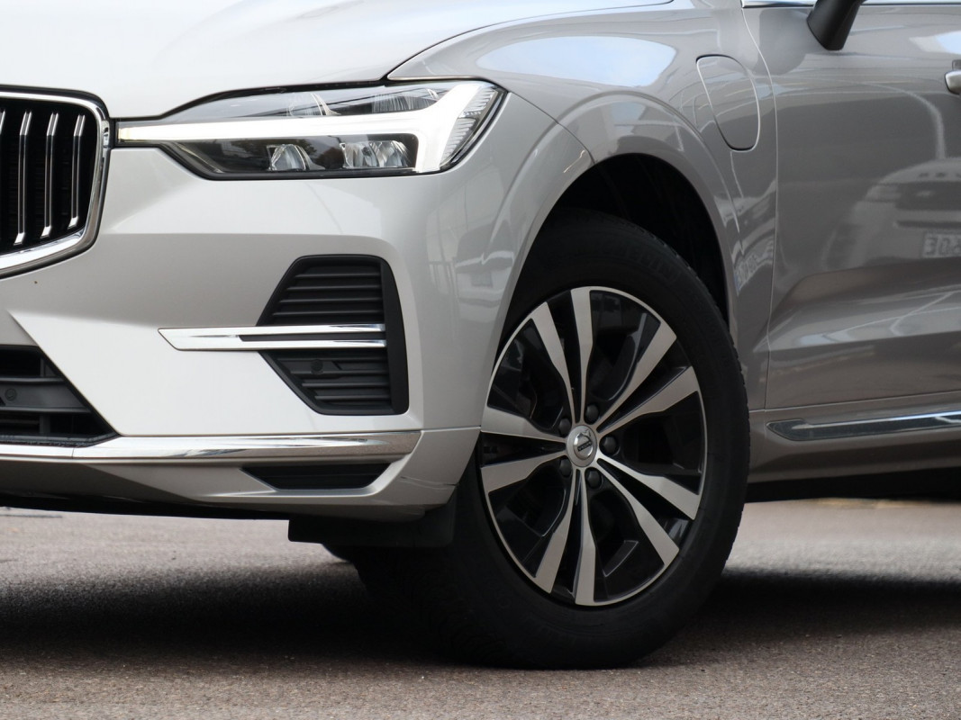 Volvo XC60 - SUV/Off-road - Silber - Gebrauchtwagen - Bild 5