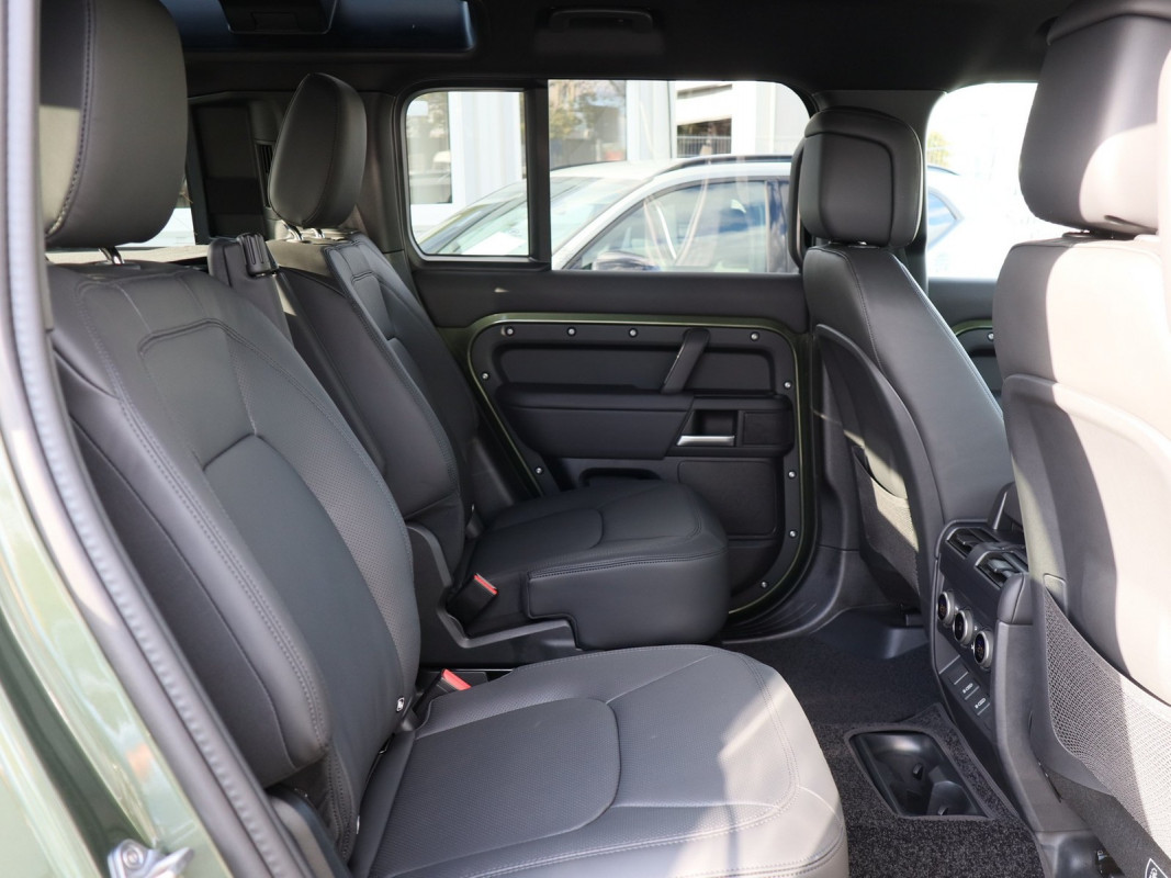 Land Rover Defender - SUV/Off-road - Grün - Neuwagen - Bild 5