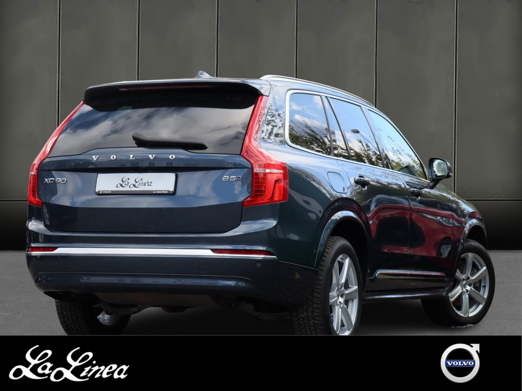 Volvo XC90 B5 Ultimate Bright AWD - SUV/Off-road - Blau - Gebrauchtwagen - Bild 2