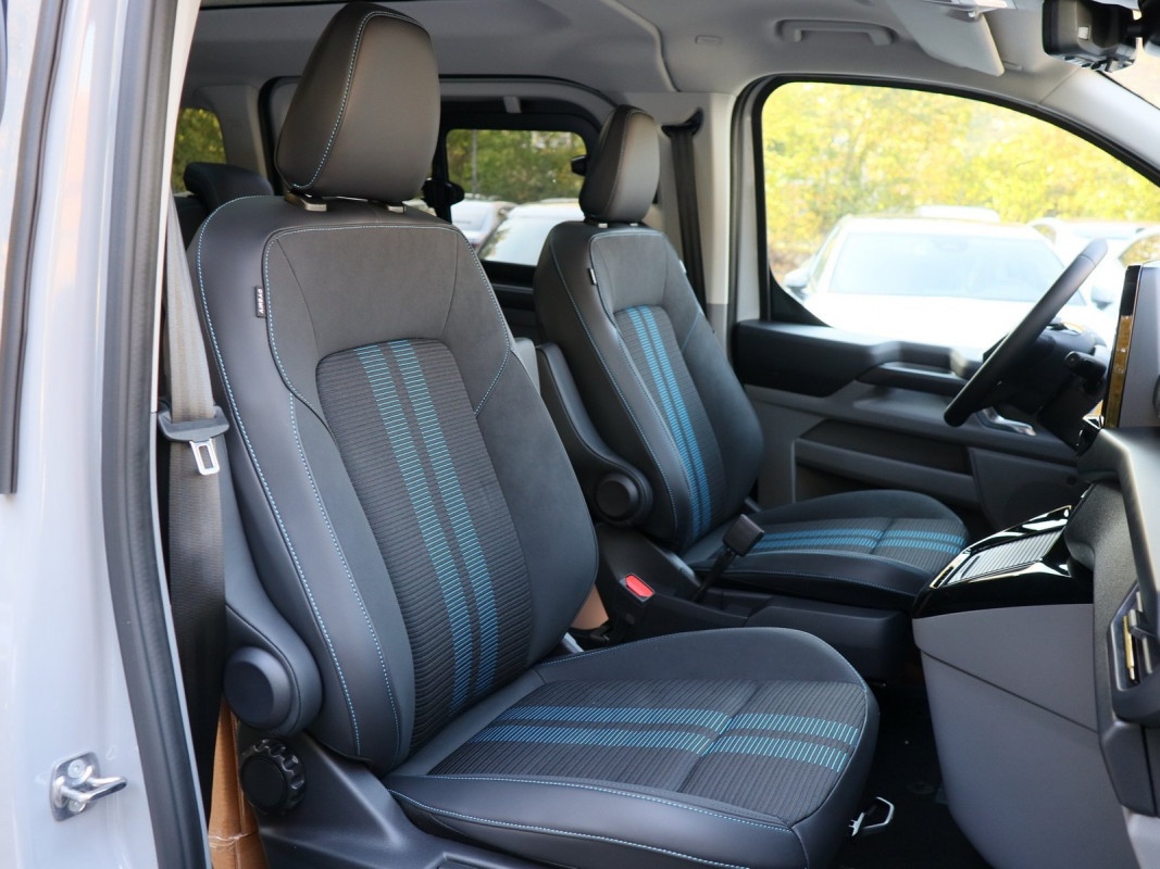 Ford Tourneo Custom Bus - Van/Minibus - Grau - Neuwagen - Bild 5