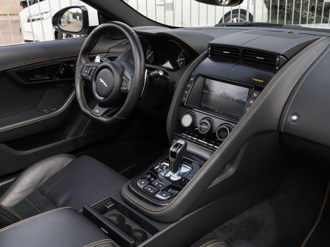 Jaguar F-TYPE  - Cabrio/Roadster - Weiss - Gebrauchtwagen - Bild 3